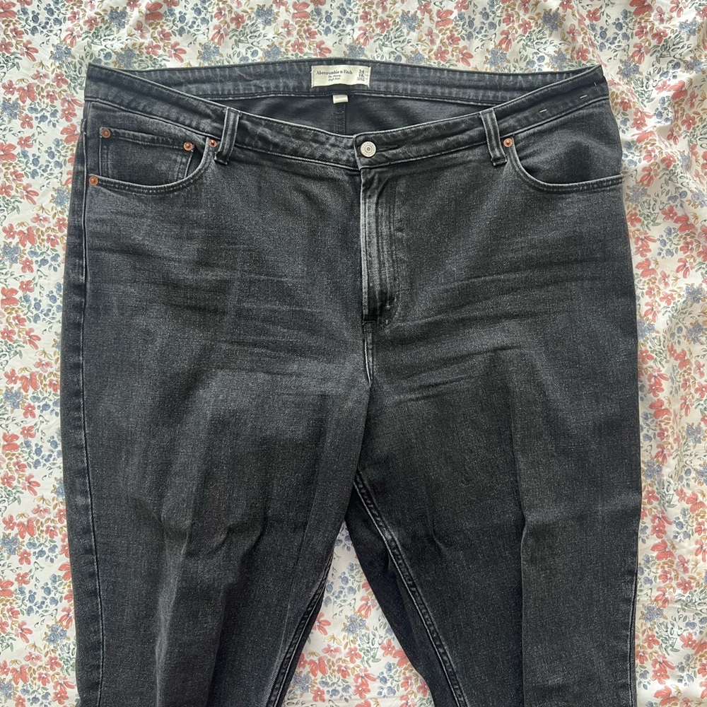 Women’s “The Skinny High Rise” Curve Love Jeans